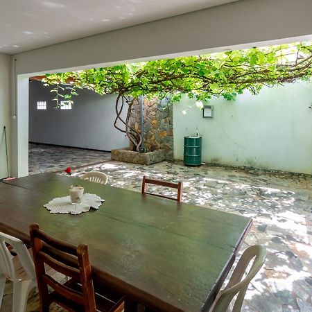 Pousada Roosevelt Quarto 03 - Pousada Central Prox Rodoviaria E Dist Industrial Ξενοδοχείο Ουμπερλάντια Εξωτερικό φωτογραφία